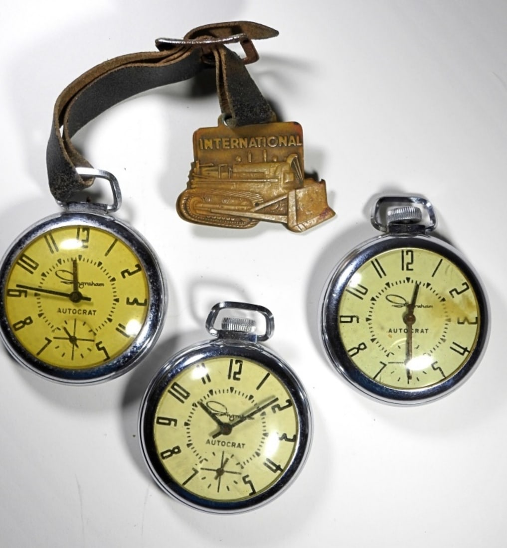 (3) INGRAHAM AUTOCRAT POCKET WATCHES (1 of 4)