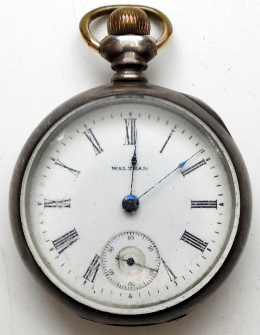 AMERICAN WALTHAM 18 size POCKET WATCH (1 of 4)