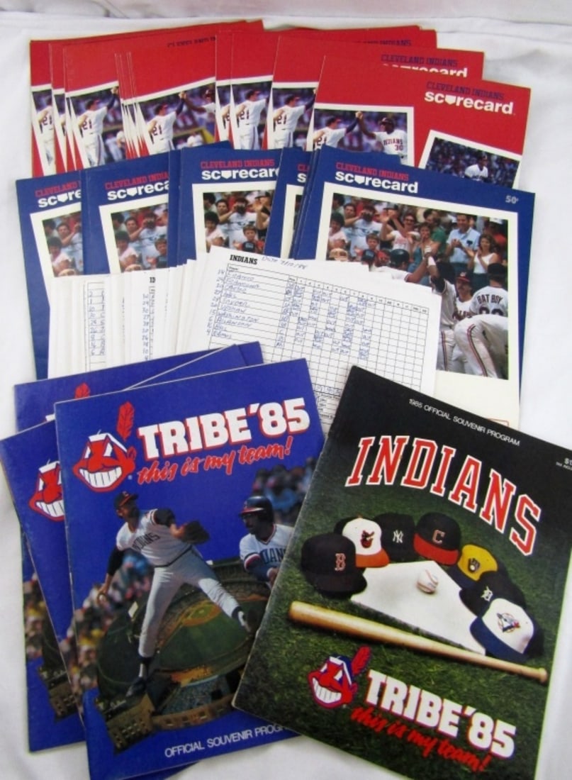 CLEVELAND INDIANS SCORECARD LOT: 1987 & 1988 STATS FILLED IN! plus (3) INDIANS PROGRAMS 1985