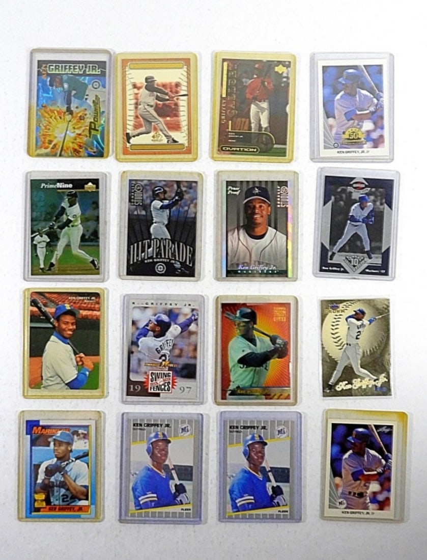 16 KEN GRIFFEY JR BASEBALL CARDS (1 of 5)
