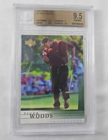BECKETT UD '01 TIGER WOODS MINT