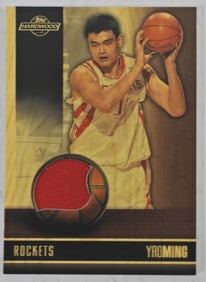 YAO MING TOPPS HARDWOOD CARD