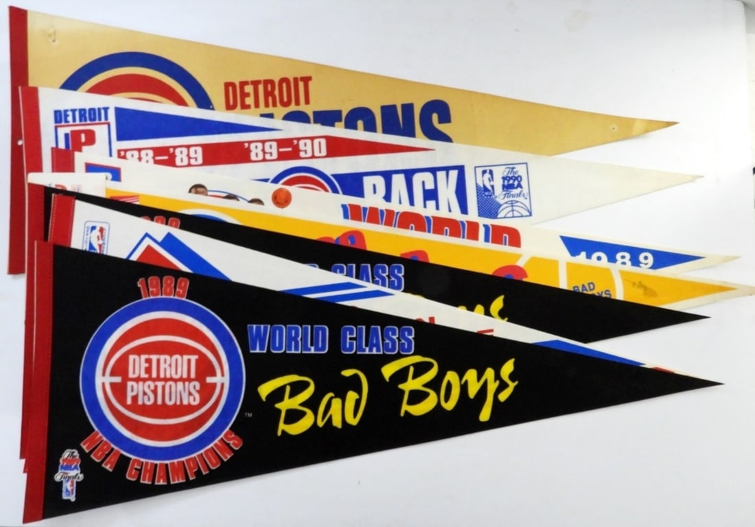 (7) DETROIT PISTONS PENDANTS: 88-89 CHAMPION PENDANTS
