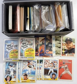 ASSORTED BOX OF BASEBALL CARDS