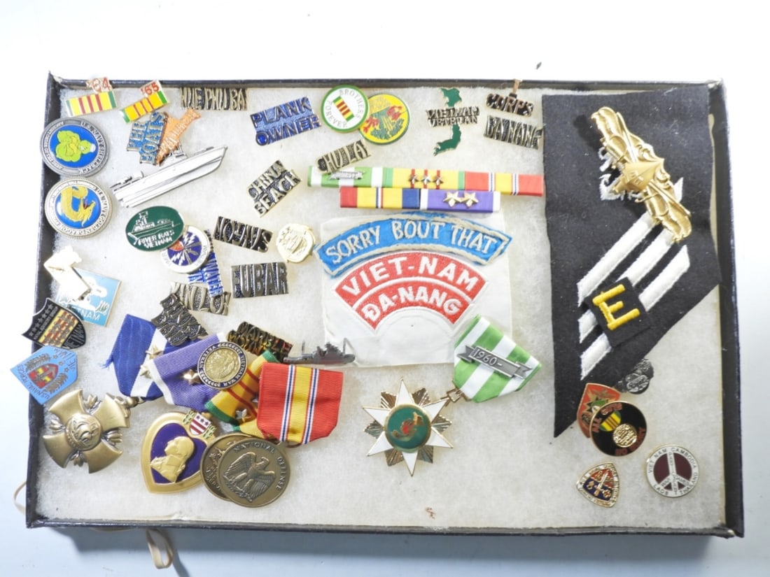 PURPLE HEART NAMED plus AMAZING LOT (1 of 2)