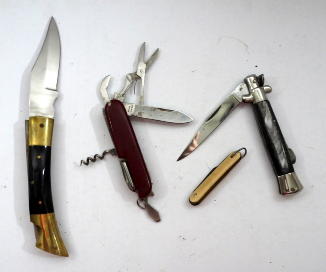 (4) KNIVES for REPAIR - LEVER LOCK AUTO (1 of 1)