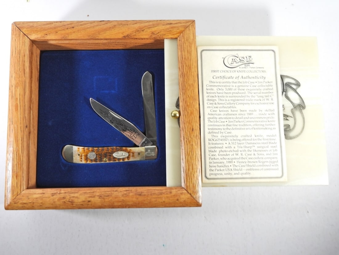 CASE-JIM PARKER COMMEMORATIVE KNIVE/CASE: COLLECTABLE CASE KNIFE. MODEL ROG6254SSD. HONEY BROWN ROGERS JIGGED BONE HANDLE. ONLY 3000 PRODUCED. #0346