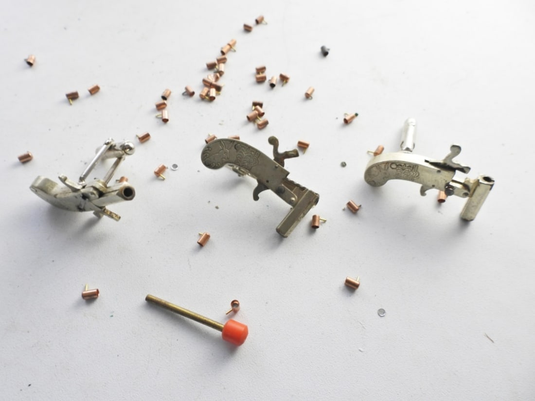 MINI PINFIRE GUN CUFF LINKS & TIE CLASP: WORKING CONDITION - with CAPS