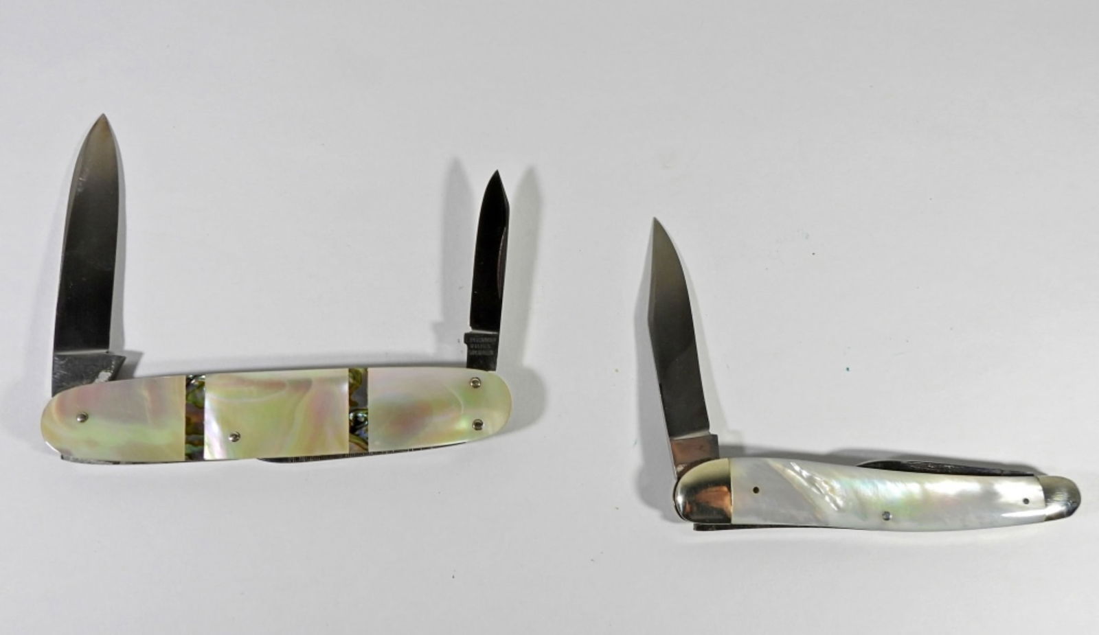 2 CT VINTAGE POCKET KNIVES (1 of 2)