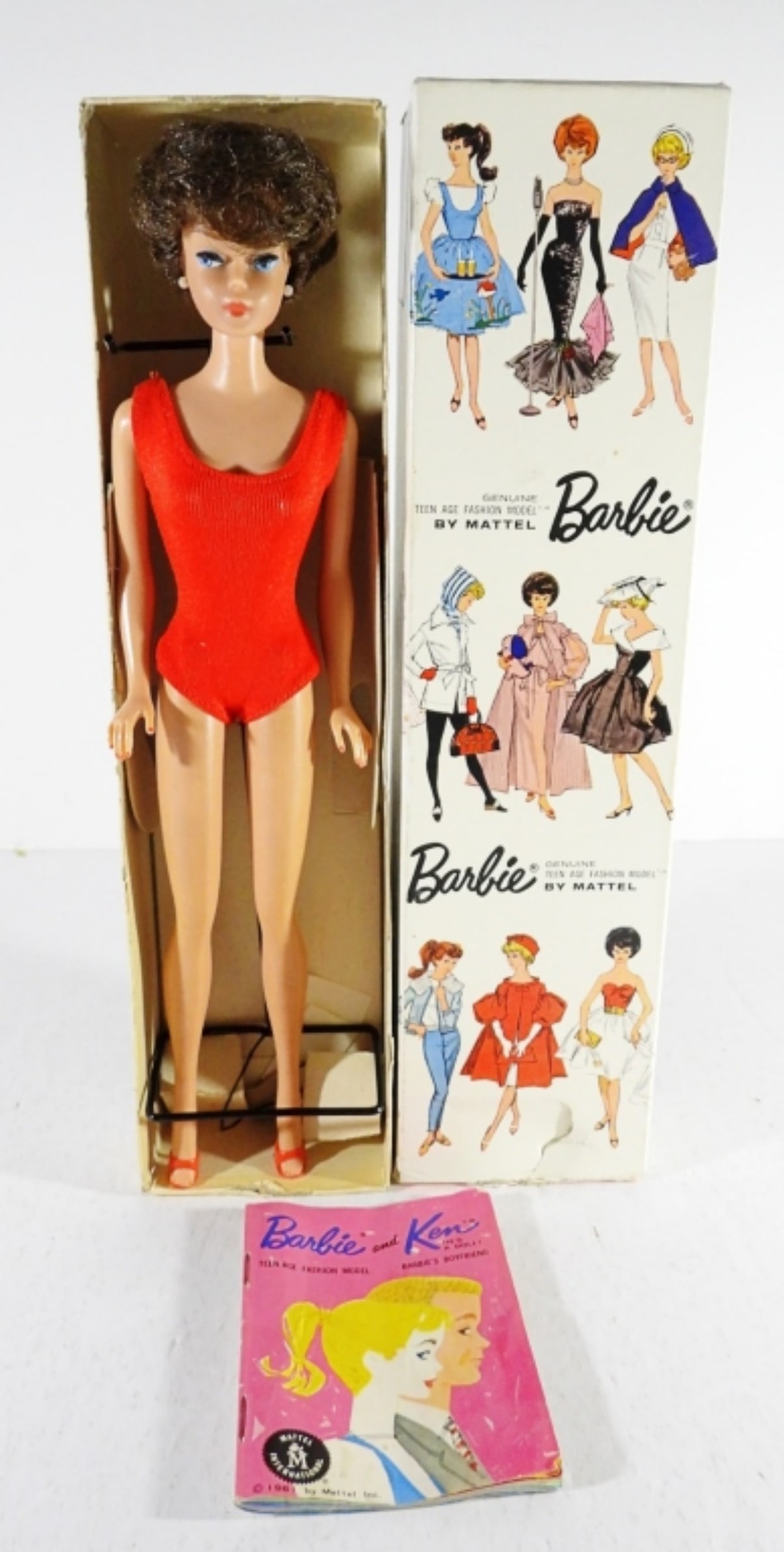 1962 VINTAGE BARBIE TEENAGE FASHION MODEL (1 of 9)