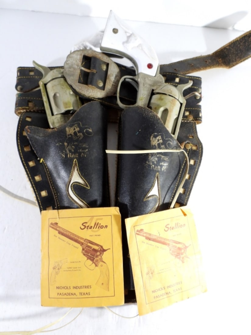 STALLION .45 CAP GUN SET with HOLSTER: (1) WORKS (1) FOR REPAIR - SHOWS WEAR