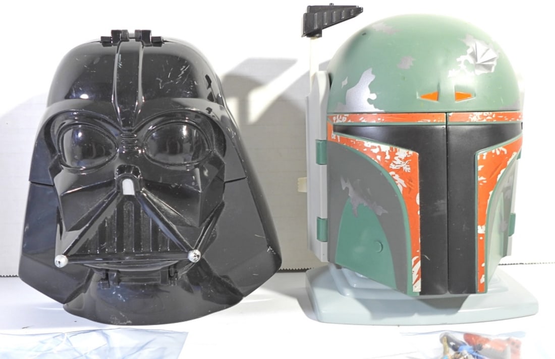 2 STAR WARS MICRO MACHINES SETS (1 of 6)