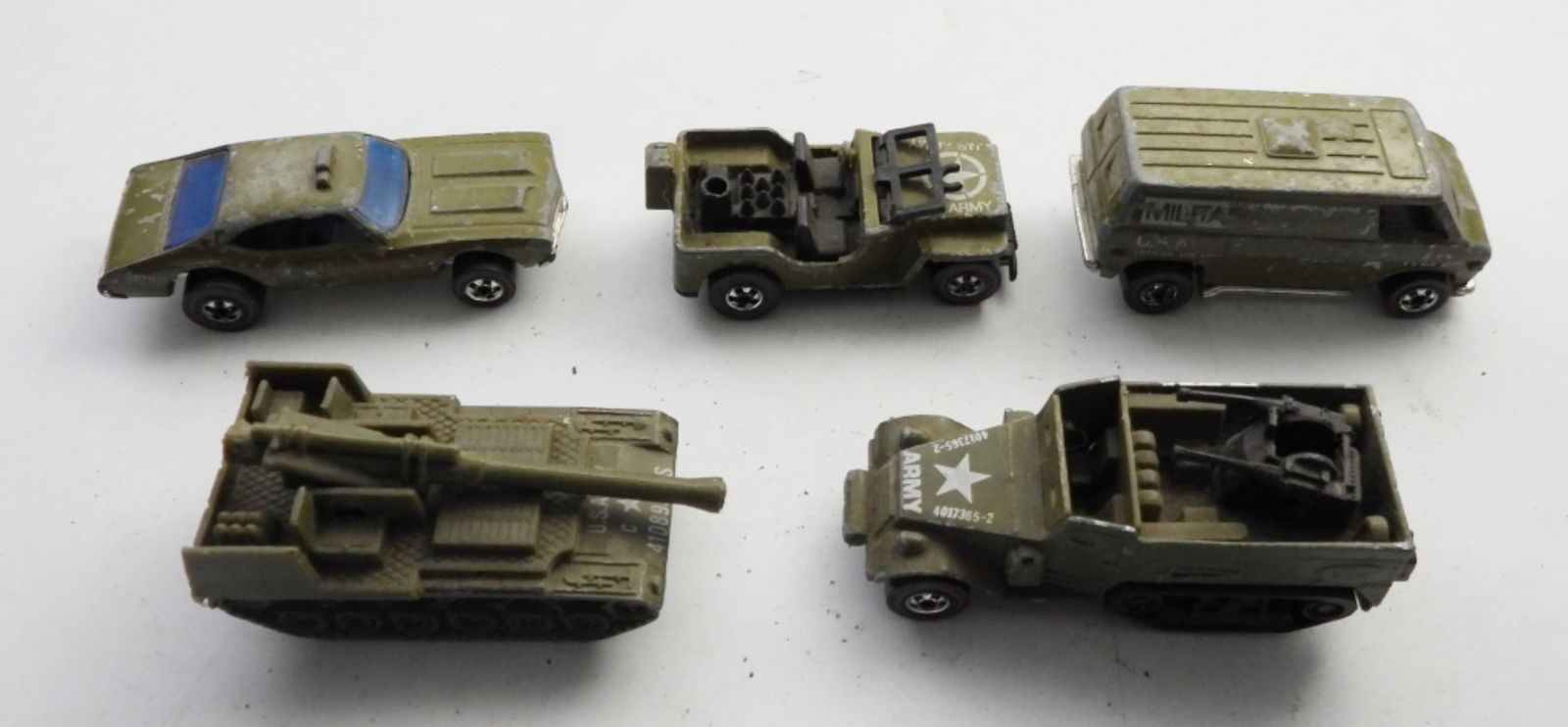 (5) HOT WHEELS ARMY STYLE VEHICLES (1 of 2)