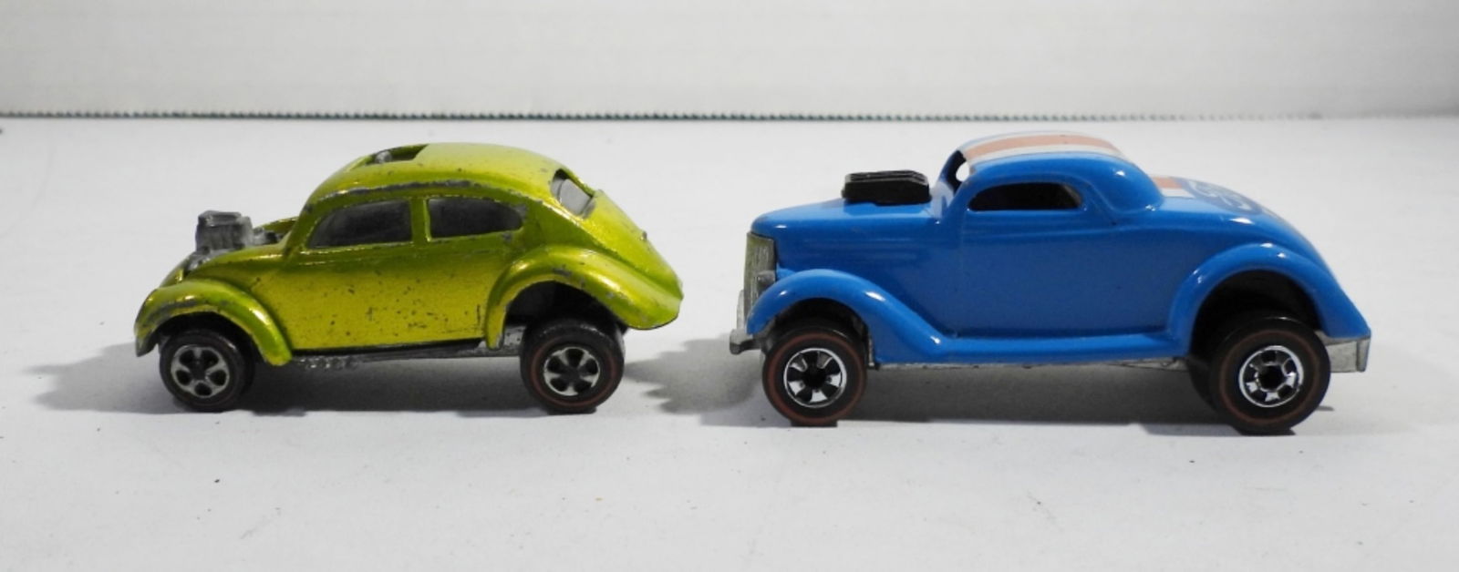 (2) HOT WHEELS REDLINE CARS (1 of 3)