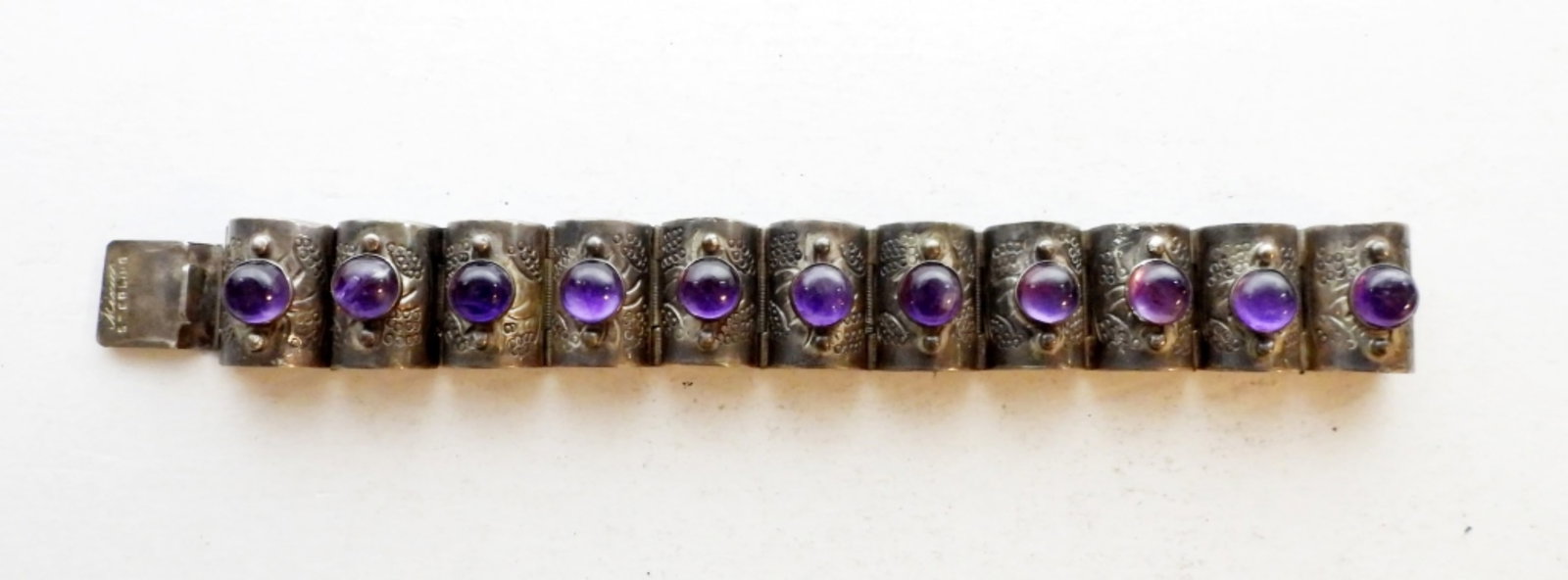 VINTAGE MEXICO STERLING BRACELET (1 of 4)