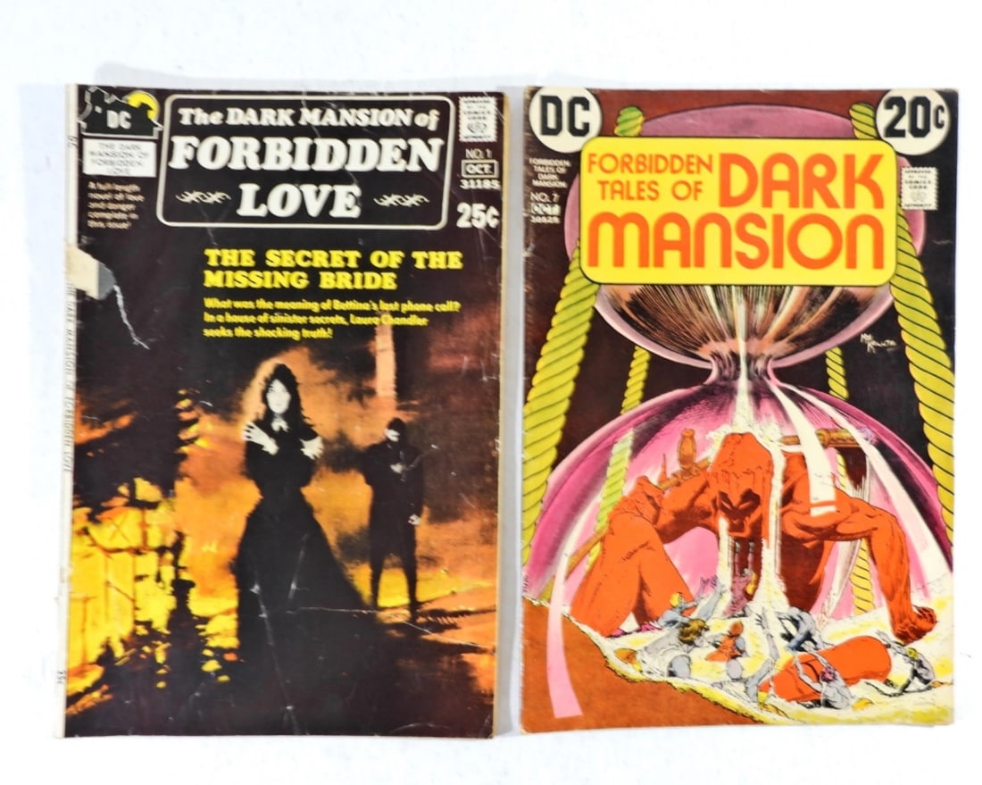 2CT DC COMIC THE DARK MANSION 20¢ & 25¢ (1 of 3)