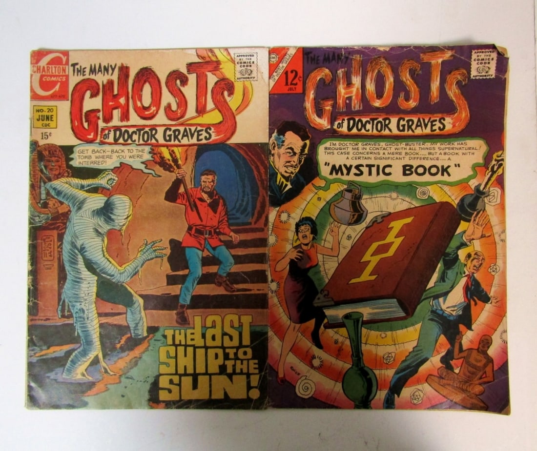 (2) CHARLTON THE MANY GHOSTS OF DOCTOR GRAVES (1 of 3)