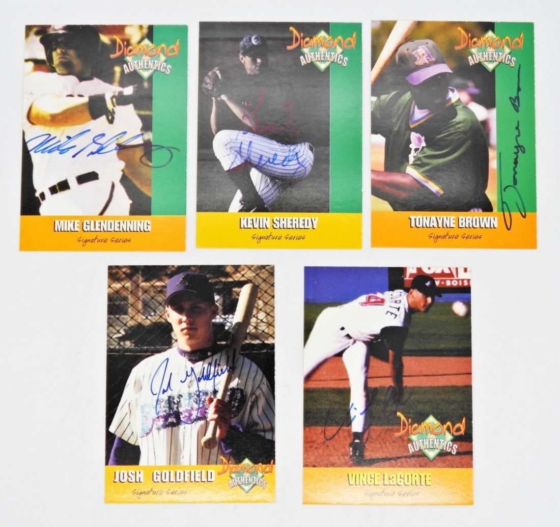 (5) DIAMOND AUTHENTICS  AUTOGRAPH CARDS (1 of 2)