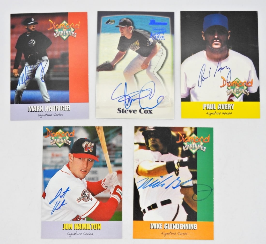 (5) AUTOGRAPHED BASEBALL CARDS (1 of 2)