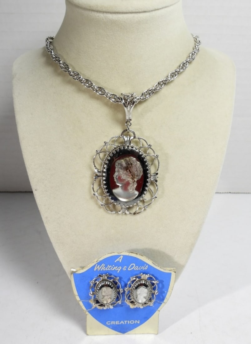 WHITING DAVIS GLASS HEMATITE SET (1 of 5)