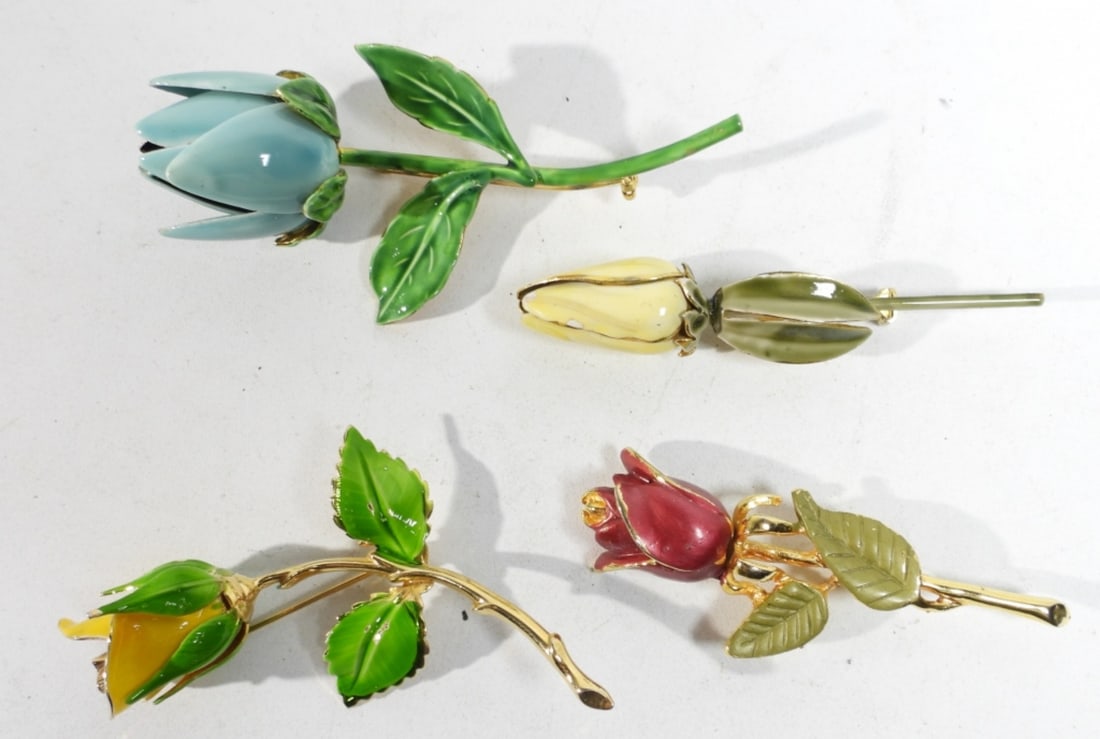 (4) LONG STEM FLOWER PINS: (2) SANDOR,: (1) GIOVANNI (1) ROSE unmarked