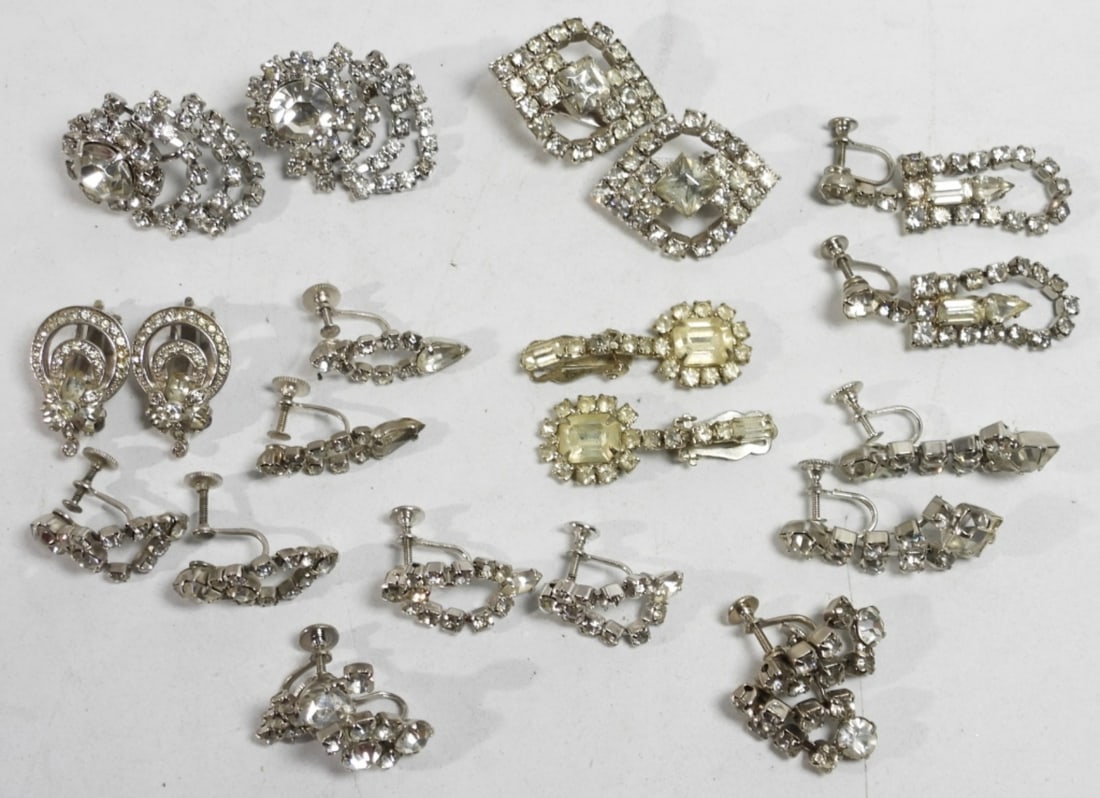 (11) VINTAGE RHINESTONE EARRINGS (1 of 2)