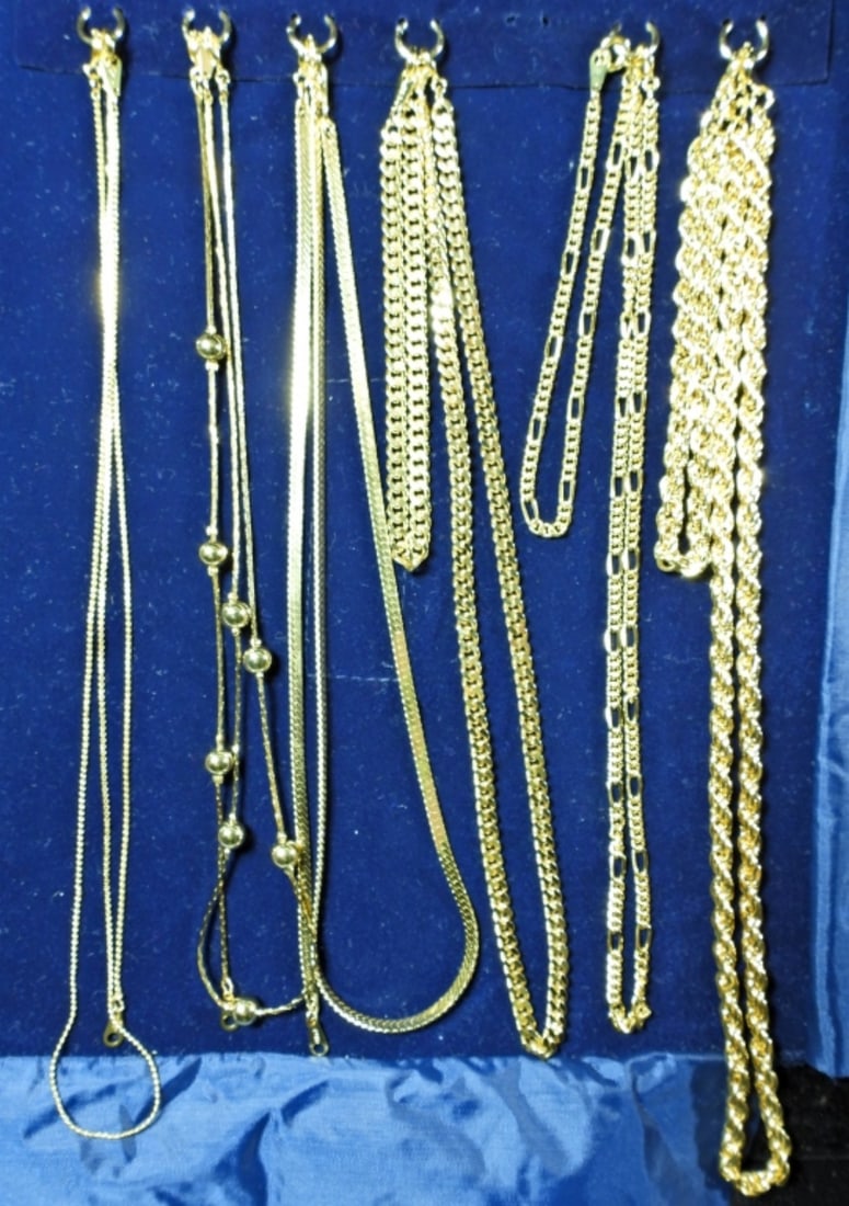 6 BRACELET & NECKLACE GOLD TONE SETS (1 of 1)