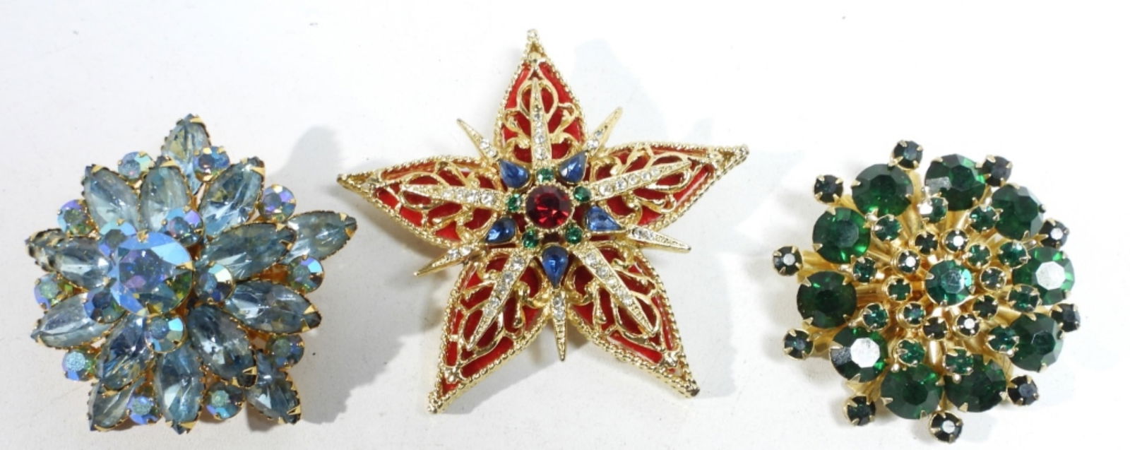 (3) BEAUTIFUL BROOCHES with RHINESTONES (1 of 2)