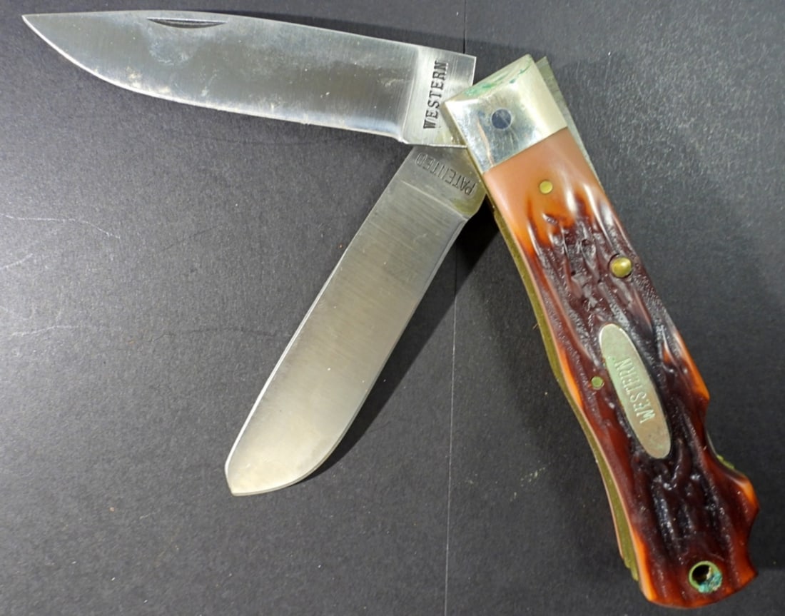 WESTERN DOUBLE LOCKBACK POCKET KNIFE (1 of 3)