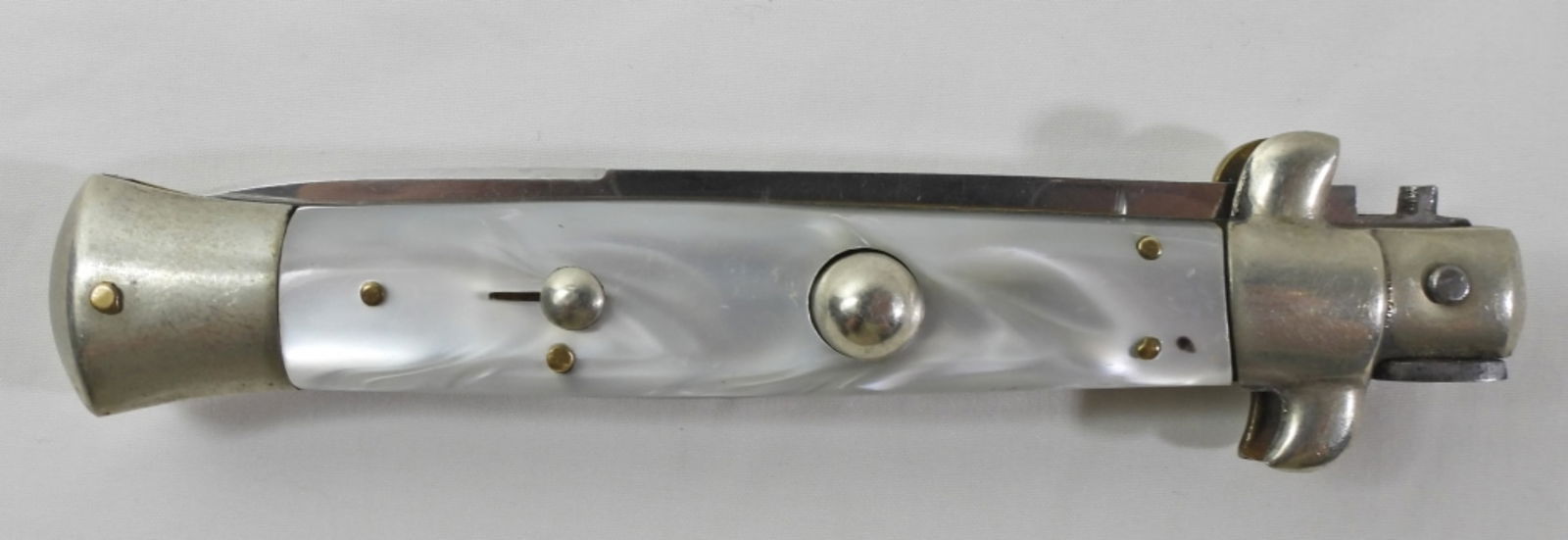 M. ITALY INOX SPRING ACTION KNIFE (1 of 4)