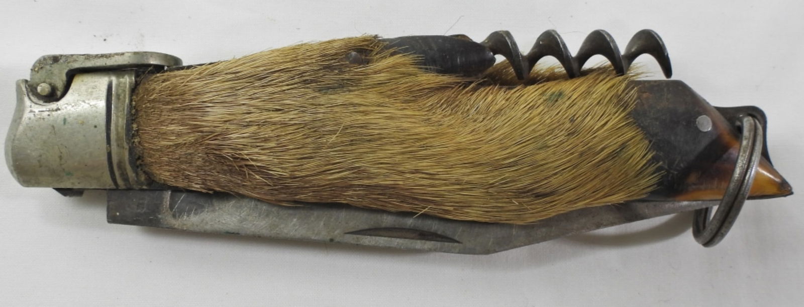 VINTAGE KNIFE w/HOOF HANDLE - UNIQUE (1 of 3)