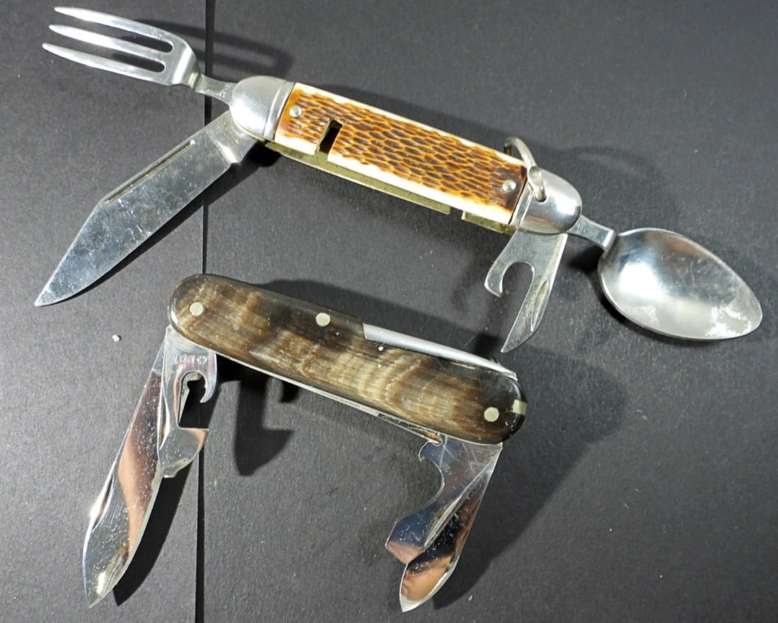 (2) MULTI USE KNIVES (1 of 2)