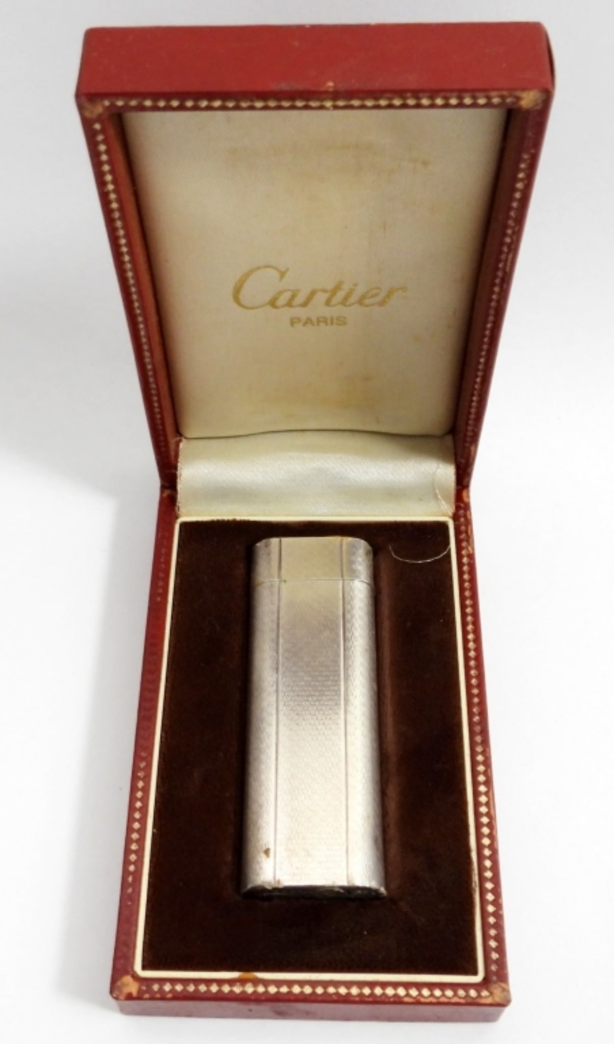 VINTAGE CARTIER PARIS LIGHTER IN BOX (1 of 5)