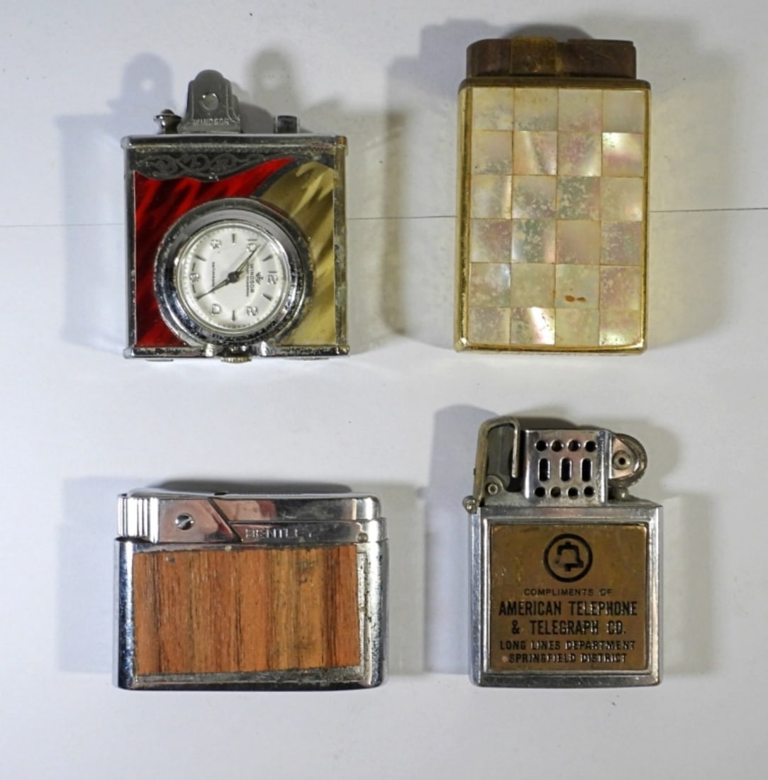 4 CT VINTAGE NOVELTY  LIGHTERS (1 of 3)