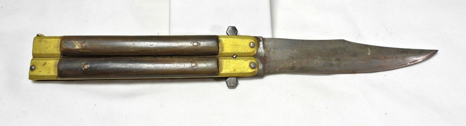 BUTTERFLY VINTAGE KNIFE (1 of 3)