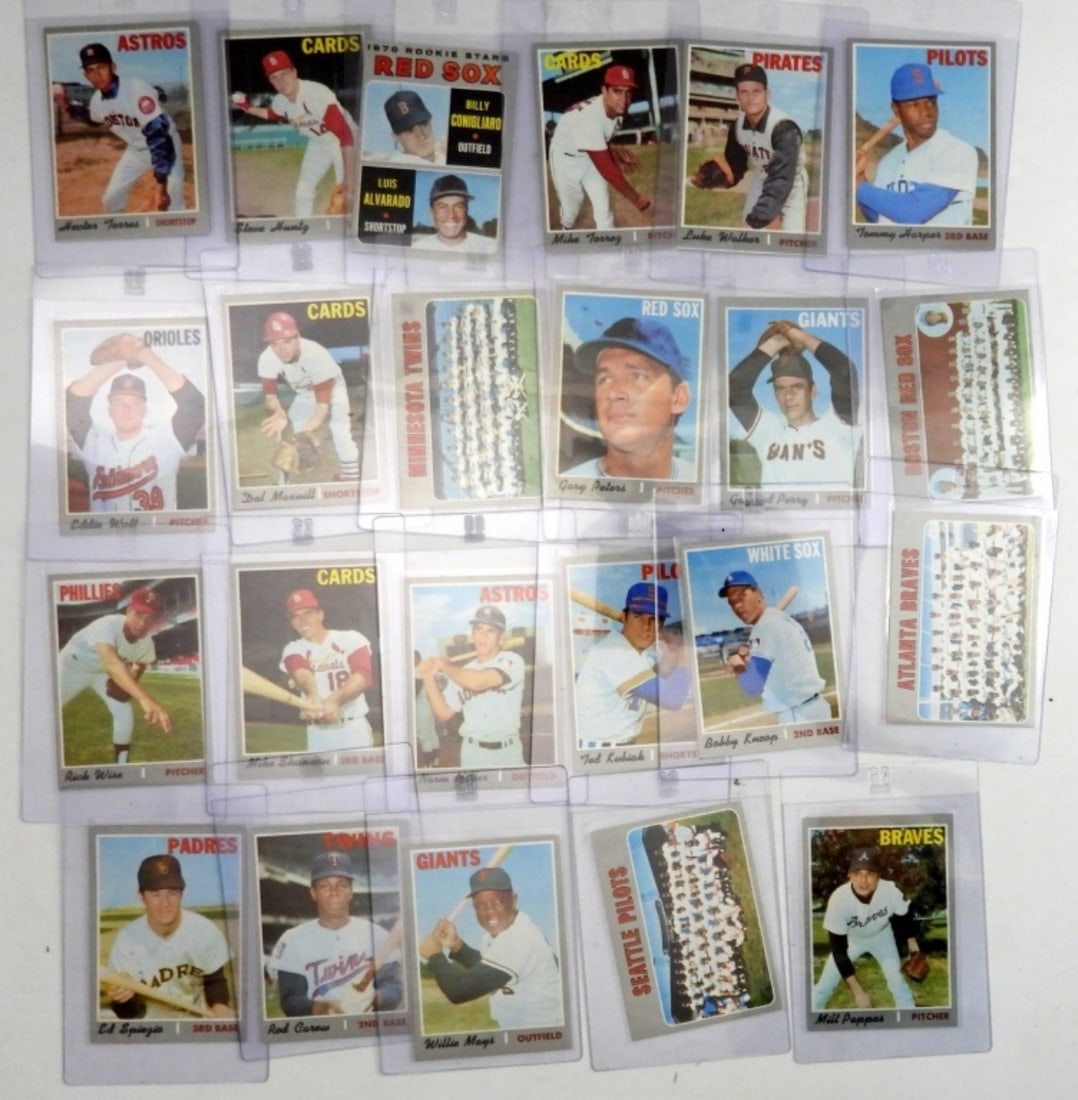 (23) 1970 TOPPS BASEBALL CARDS w/STARS (1 of 3)