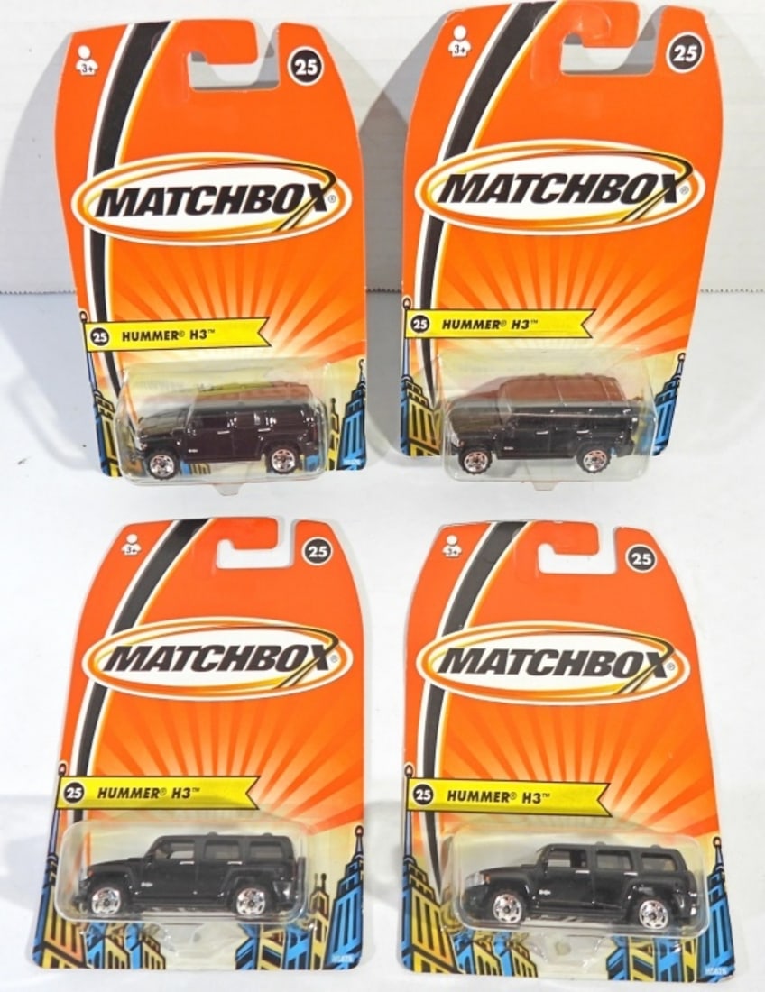4 CT MATCHBOX HUMMER H3: 4 CT MATCHBOX HUMMER H3
