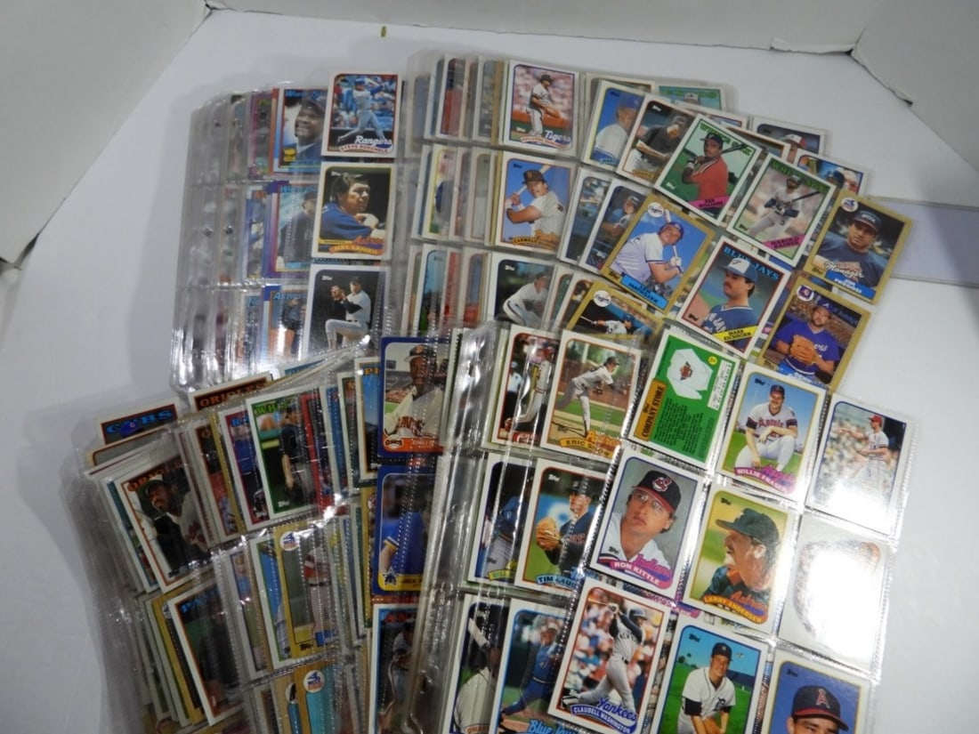 APPROX 600 1980s BASEBALL CARDS (1 of 4)