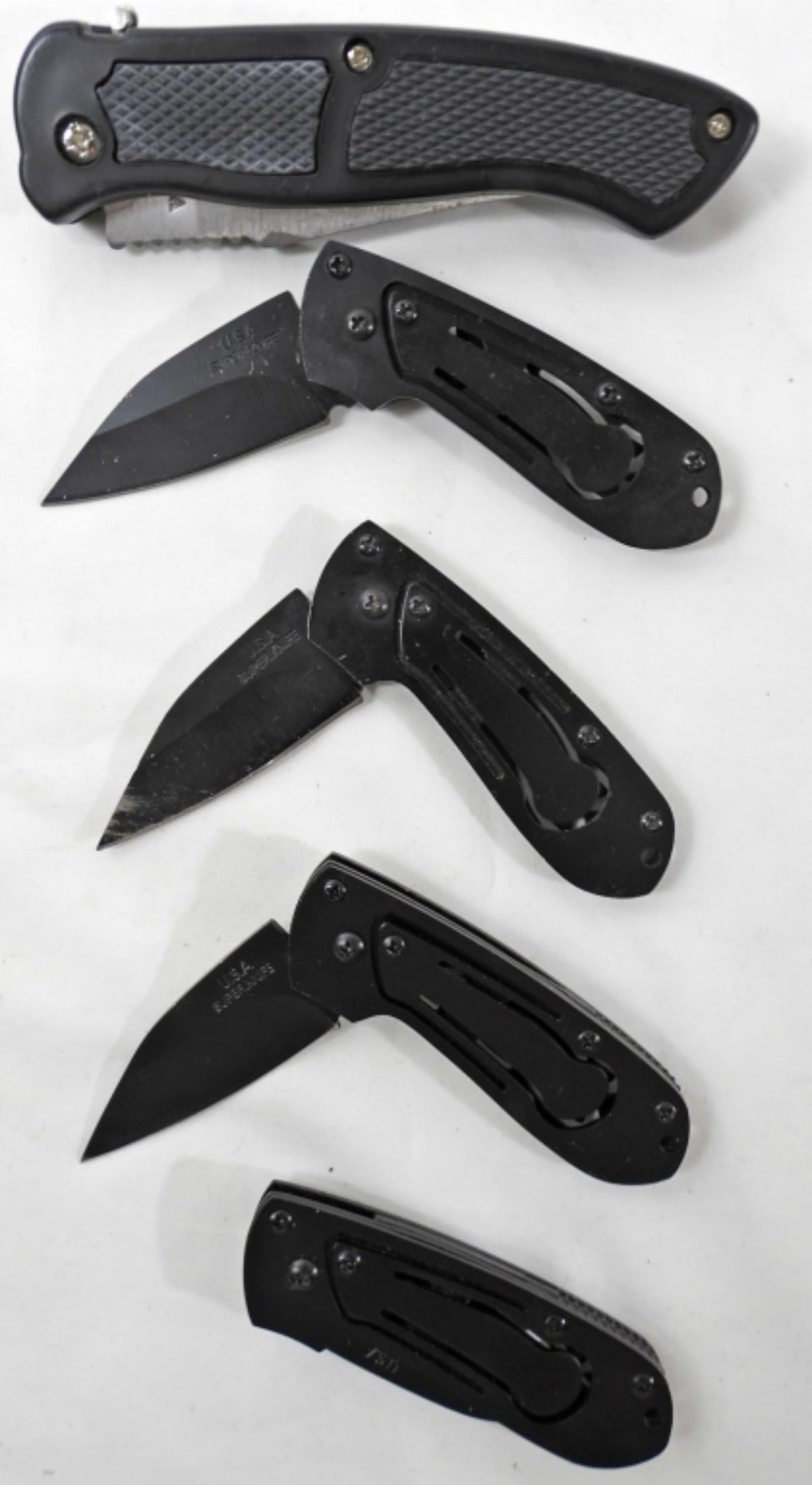 (5) SINGLE BLADE FOLDING UTILITY KNIVES (1 of 2)