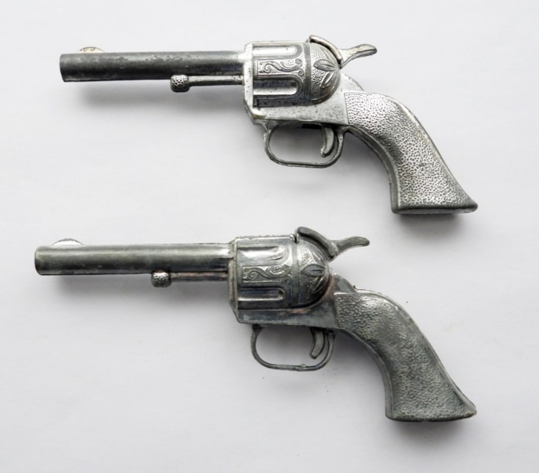 (2) TOY CAP GUNS - WORKING WESTERN LOT: approx 5 1/2" LONG
