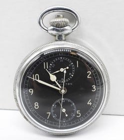 HAMILTON MILITARY CHRONOGRAPH 16S, 19 JEWEL.