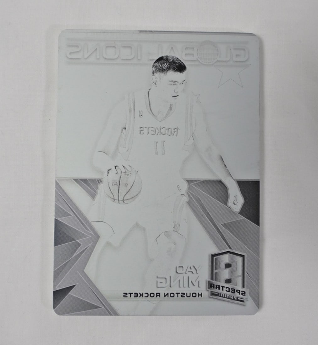 YAO MING BLACK PRINTING PLATE CARD #15 (1 of 2)