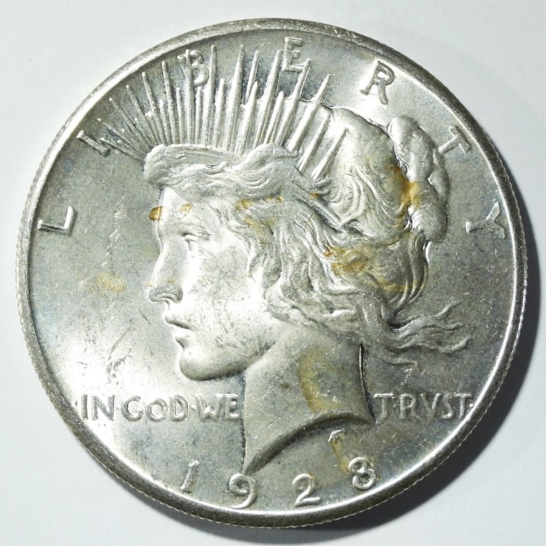 1928 PEACE DOLLAR AU/BU (1 of 2)