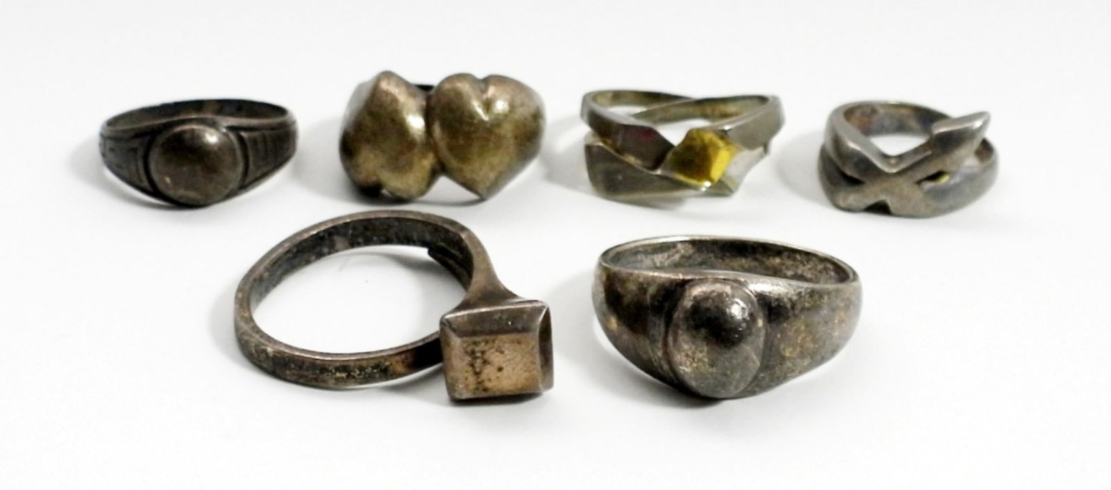 (6) ANTIQUE LARGE CHUNKY STERLING RINGS (1 of 3)
