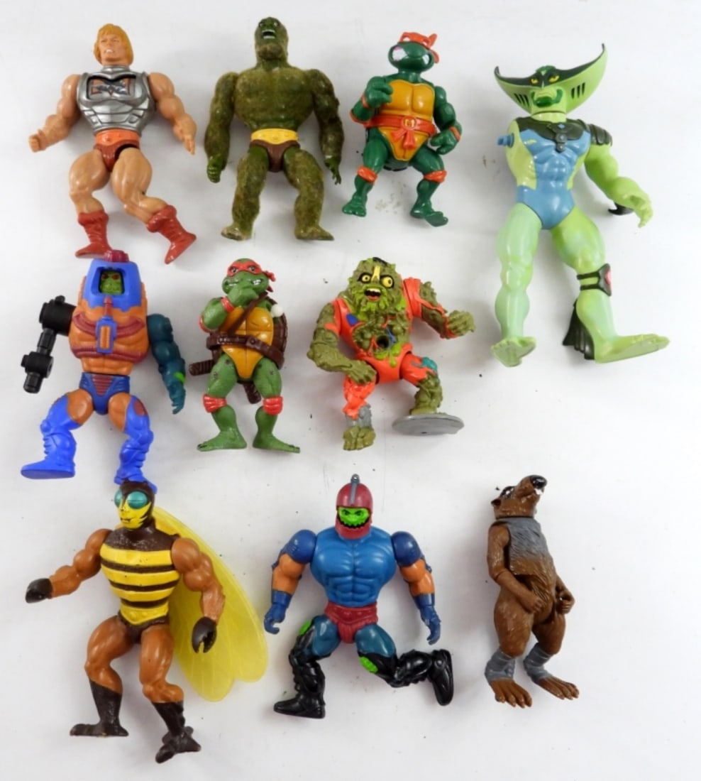 (10) TEENAGE MUTANT STYLE FIGURINES (1 of 4)