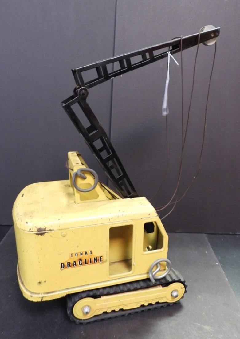 TONKA DRAGLINE STEEL TOY (1 of 4)
