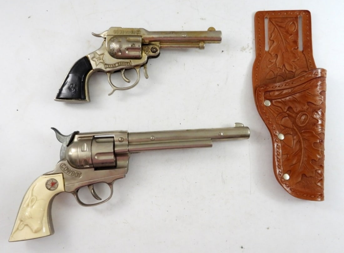(2) VINTAGE TOY CAP GUNS & (1) HOLSTER: TEXAS RANGERS", "COWBOY