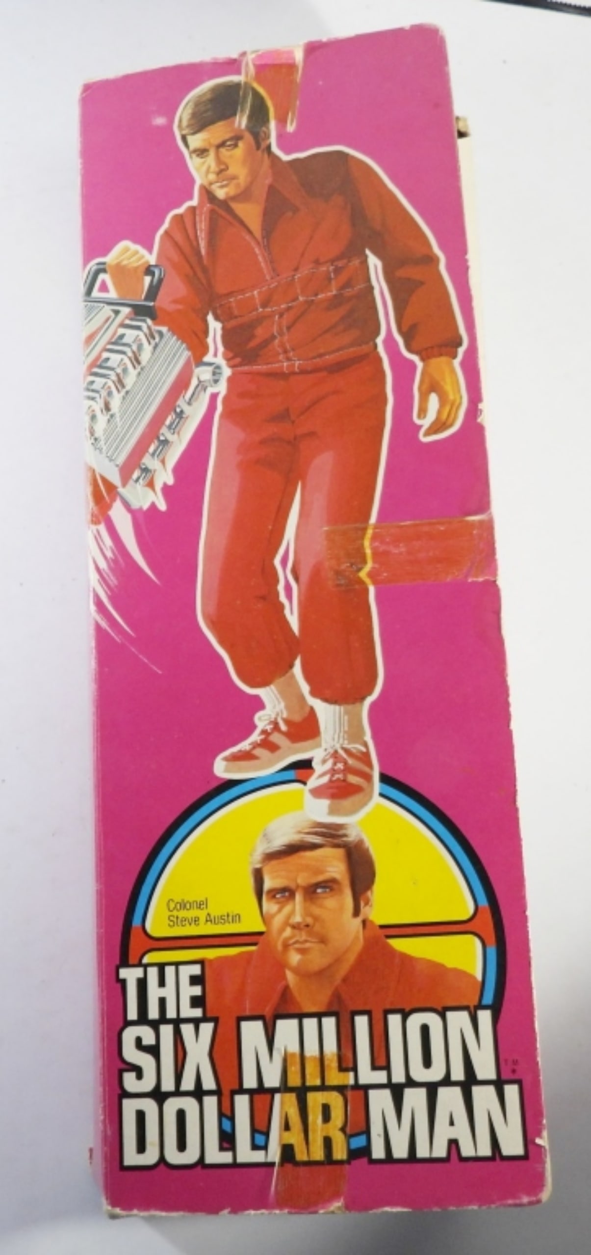 THE SIX MILLION DOLLAR MAN FIGURE - BOX (1 of 2)