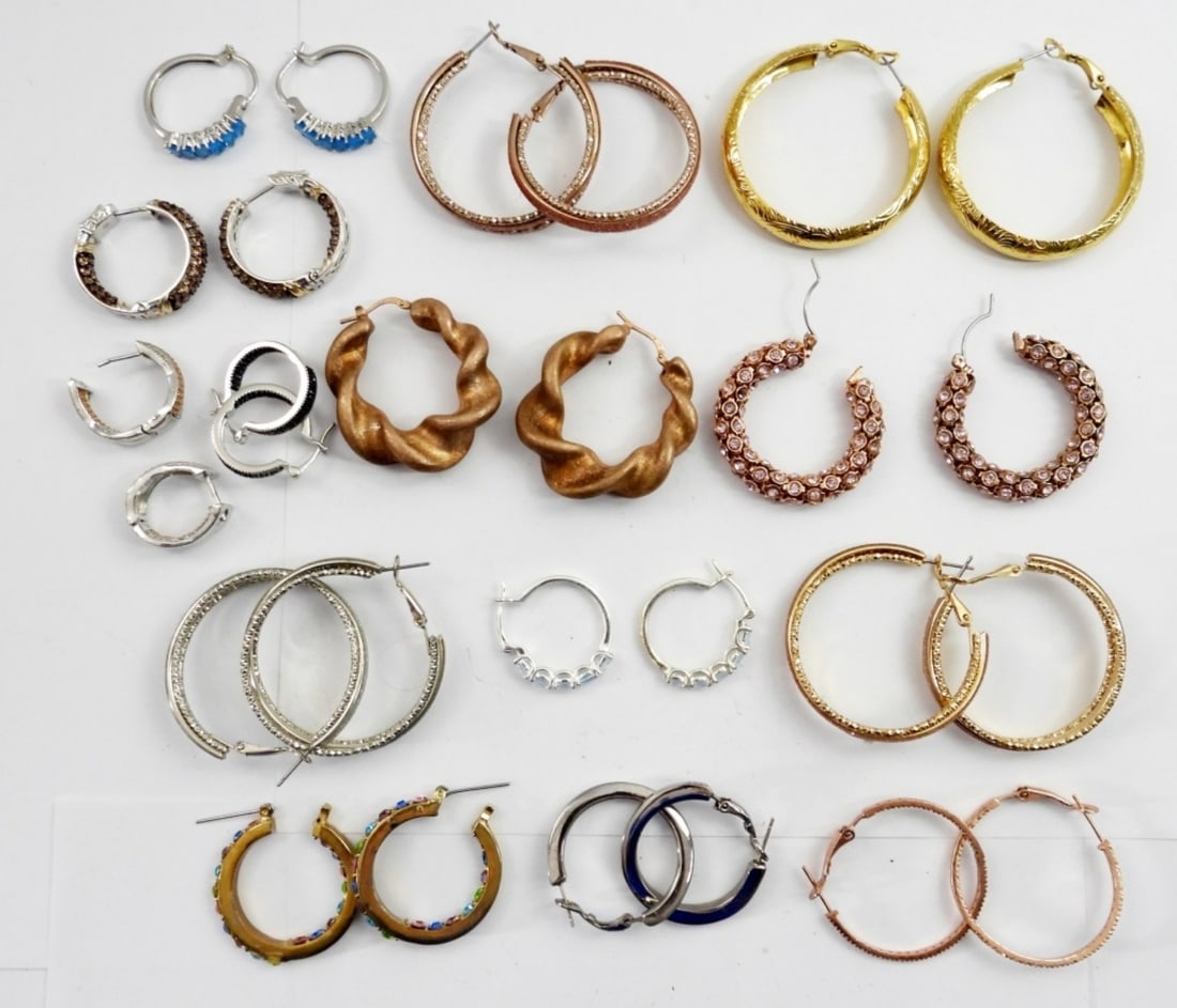 14 PAIR VINTAGE ASSORTED HOOP EARRINGS (1 of 4)