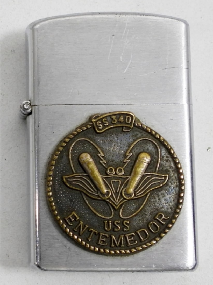 VINTAGE VULCAN USS ENTEMEDOR LIGHTER: USS ENTEMEDOR SS-340 SLIM FLIP TOP LIGHTER - USED CONDITION